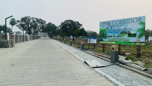 Opera Corridor , Near TCS Square - Image 3