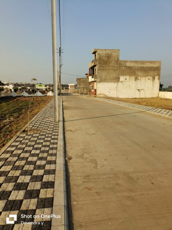 Golden Galaxy , Indore Ujjain Highway - Image 3